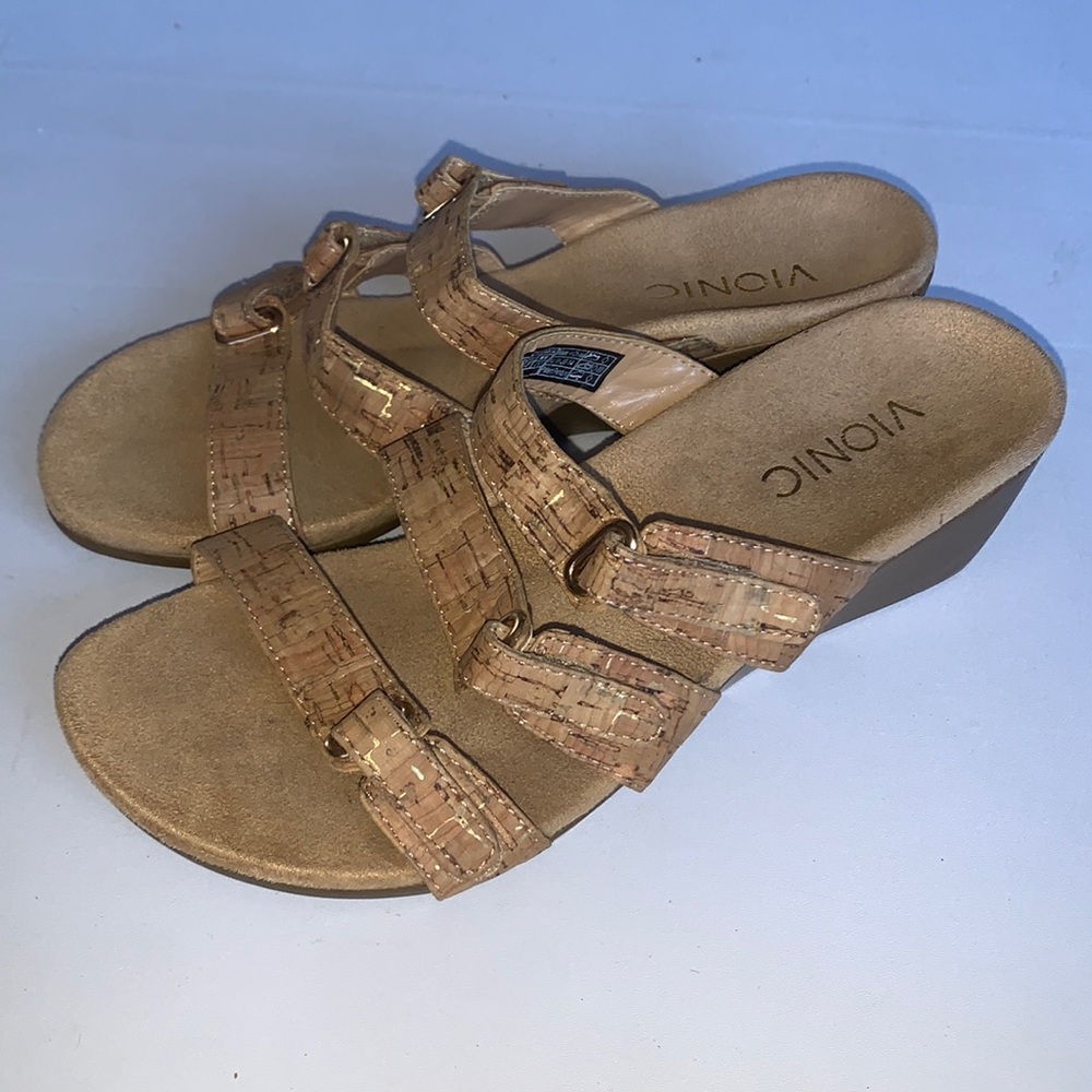 Vionic Radia Wedge Sandals Cork Straps Women’s Size 6